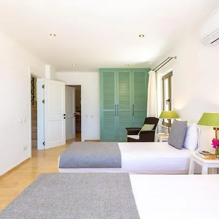 Villa Korsan- 8 Bedroom With Private Pool And Sea View Kaş