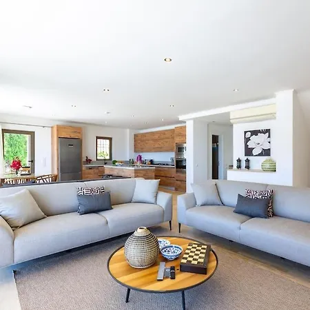 Korsan- 8 Bedroom With Private Pool And Sea View Vila *